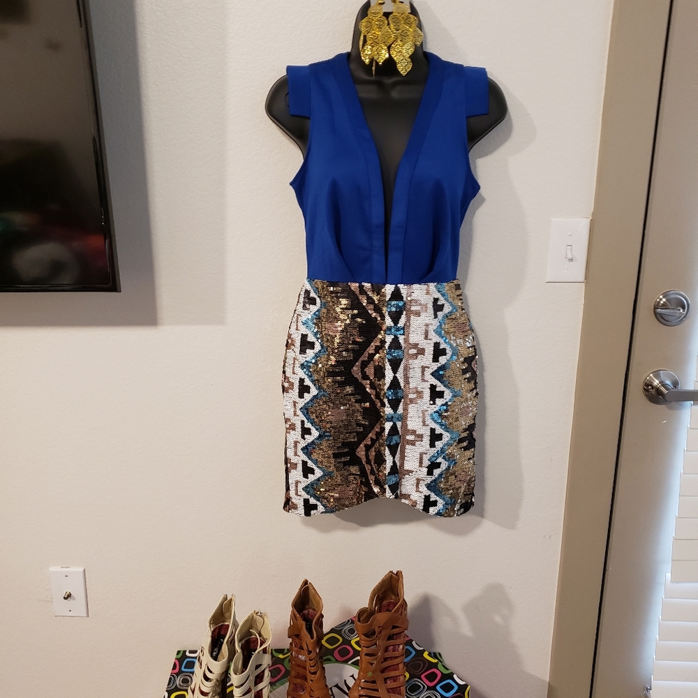 Mini dress